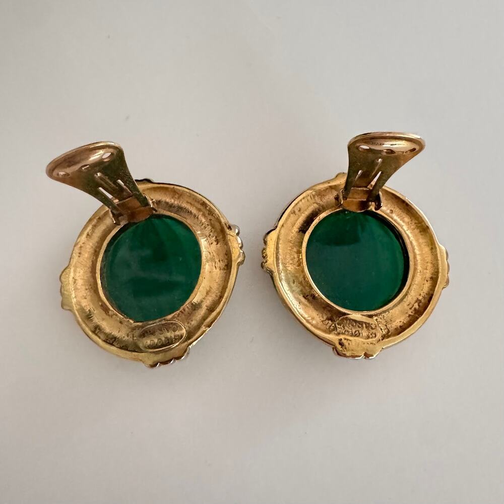 Vintage Bijoux Cascio Green Cabochon Gold Tone Clip-On Earrings Made in Italy - Picture 3 of 5